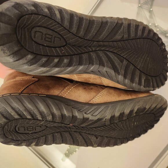 JBU WaterProof "Polaris" Booties in Tobacco. NIB. Size 9 - Picture 8 of 10